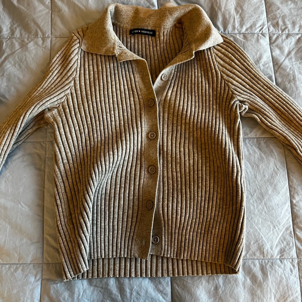 Brandy Melville Grey sweater top, cropped
